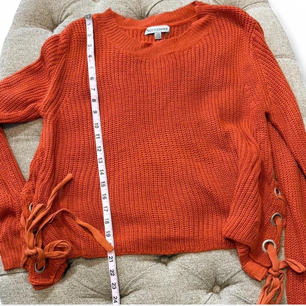‎Side Lacing Sweater - Picture 16 of 16
